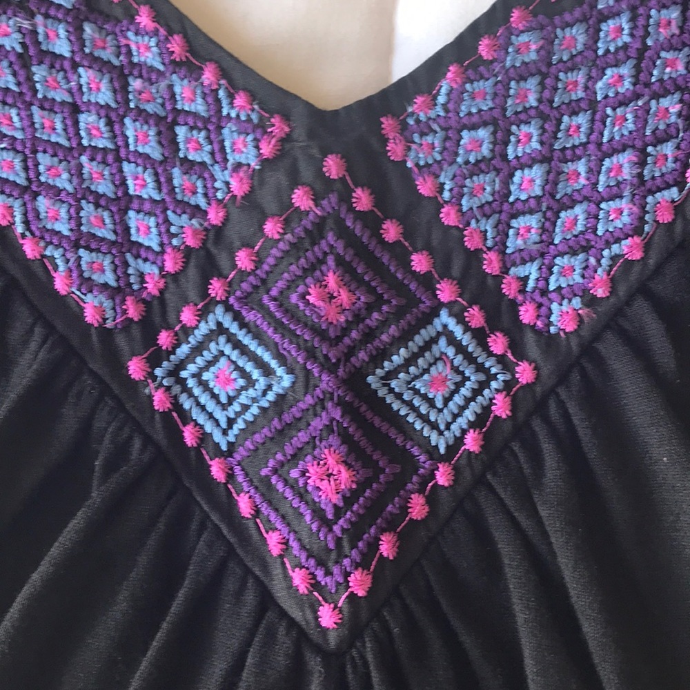 Boho Banded Top - Picture 3 of 3